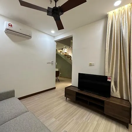 Melaka Duplex Penthouse 3 Bedroom The Wave Residence 9Pax Exterior photo