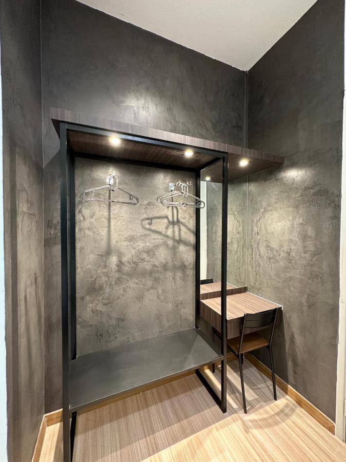 Duplex Penthouse 3 Bedroom The Wave 9pax Apartment Malacca