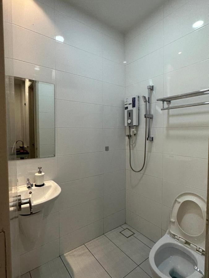 Duplex Penthouse 3 Bedroom The Wave 9pax